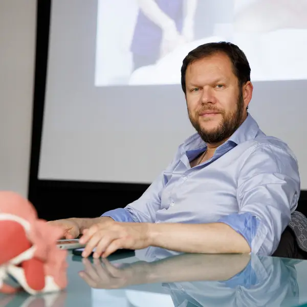 Yakov Gershkovich - author of the Sculptural Face Lifting method